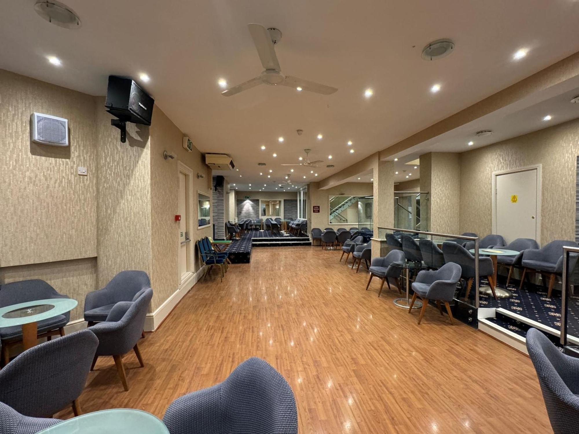 Haddon Hall Hotel Истбурн Экстерьер фото